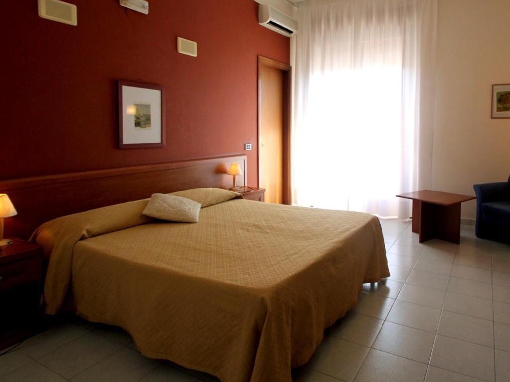 Hotel Carosello Pontecagnano Eksteriør billede